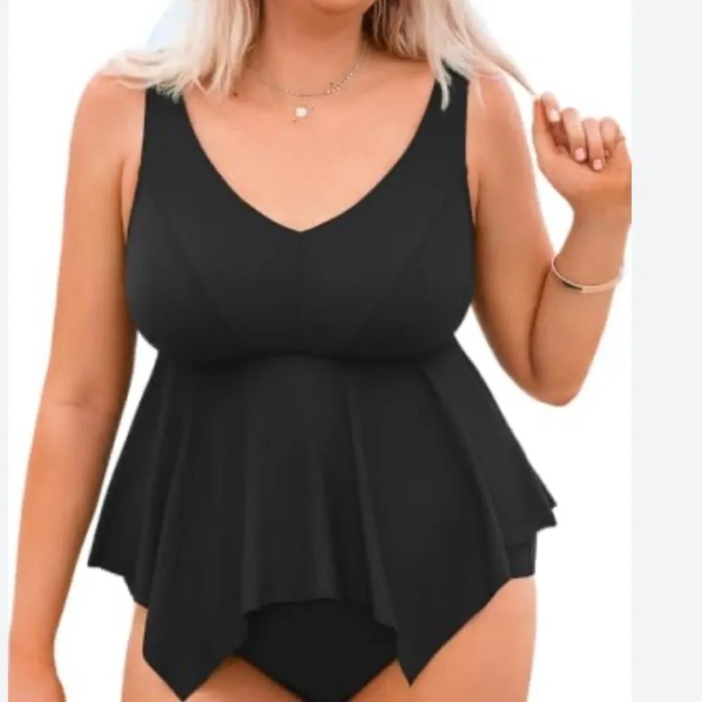 CUPSHE Plus Size Tankini V Neck High Waisted Asymmetric Flowy Hem,Black, 2X, NWT